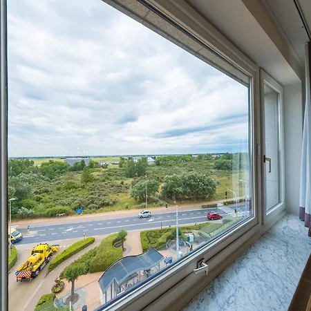 Apartment Modern Flat 2 Bedrooms With Open View , Cleaning Included *