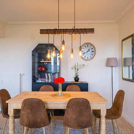 Apartment Modern Flat 2 Bedrooms With Open View , Cleaning Included Middelkerke