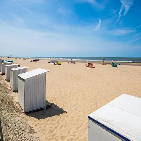 Apartment Modern Flat 2 Bedrooms With Open View , Cleaning Included Middelkerke